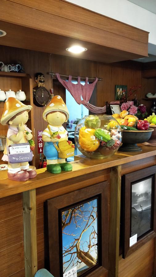 Taichung Xinshe Garden Life Homestay B&B Exteriör bild