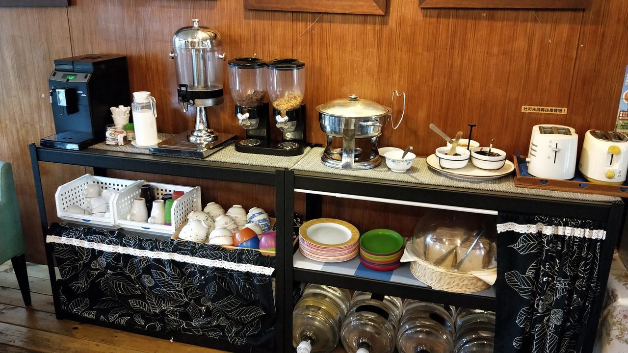 Taichung Xinshe Garden Life Homestay B&B Exteriör bild