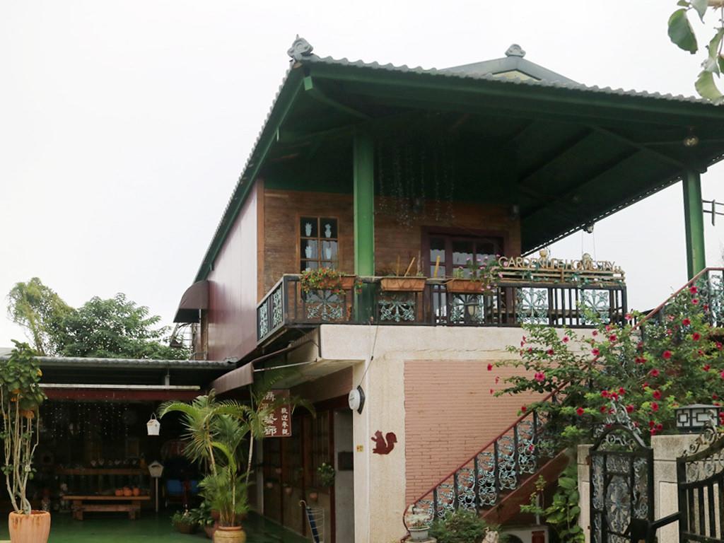 Taichung Xinshe Garden Life Homestay B&B Exteriör bild